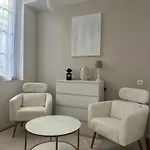 Maison Des Ambans D'hotes Hypercentre 200m De La Gare Et Petit Dejeuner Offert 3*