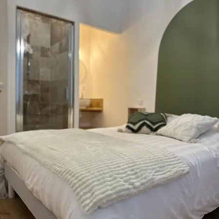 Guest house Maison Des Ambans D'hotes Hypercentre 200m De La Gare Et Petit Dejeuner Inclus Agen